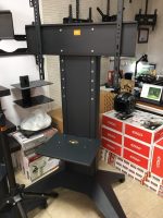 پایه ایستاده تلویزیون نمایشگاهی-min
